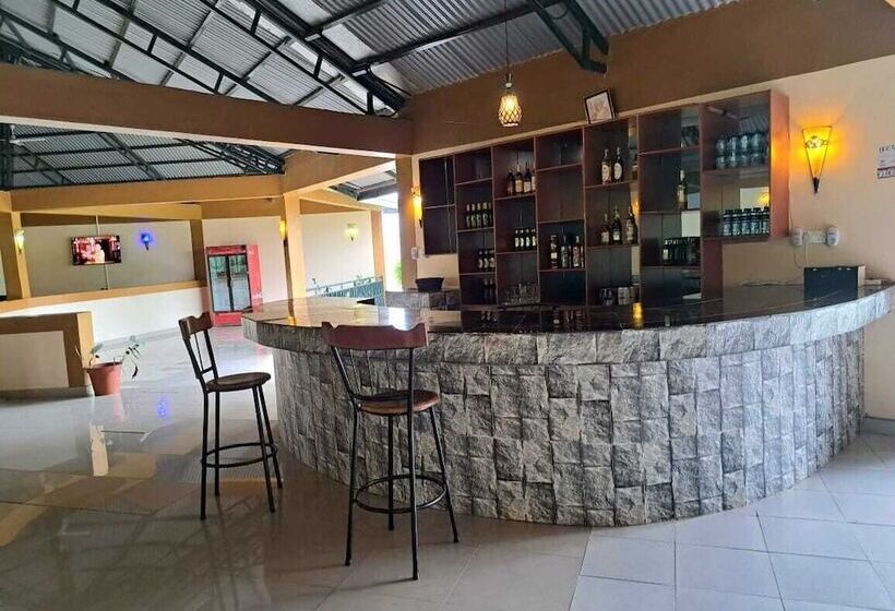 هتل Iretet Mara Lodge