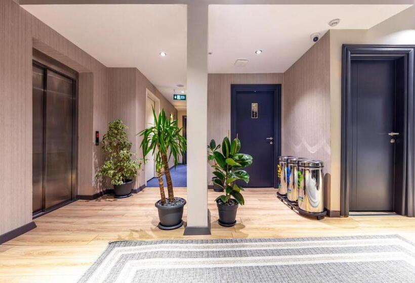 Lenora Airport Hotel & İstanbul Airport