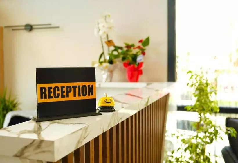 Lenora Airport Hotel & İstanbul Airport
