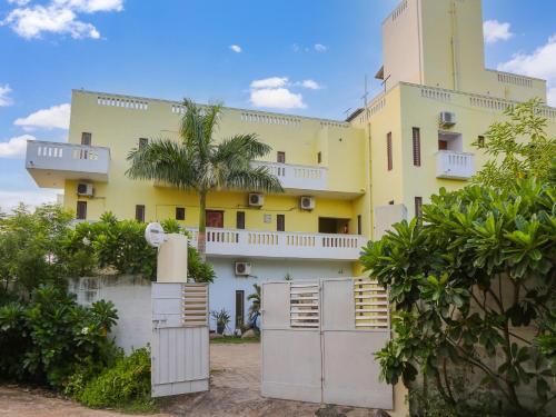 Отель Oyo Home Blissful Heaven Art Cafe