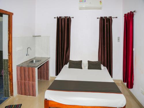 Отель Oyo Home Blissful Heaven Art Cafe