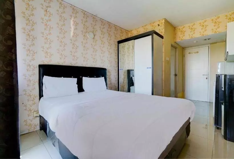 Hotelli Oyo Life 92874 Apartement Grand Sentraland Karawang By Red Dragon