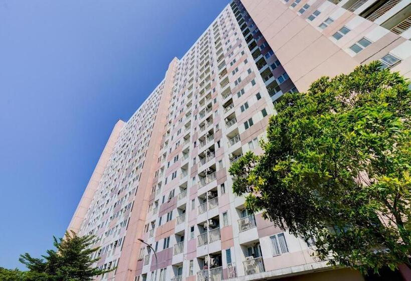 Otel Oyo Life 92874 Apartement Grand Sentraland Karawang By Red Dragon