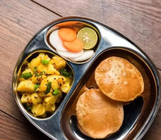 Hotelli Shriguru Guest House Akkalkot