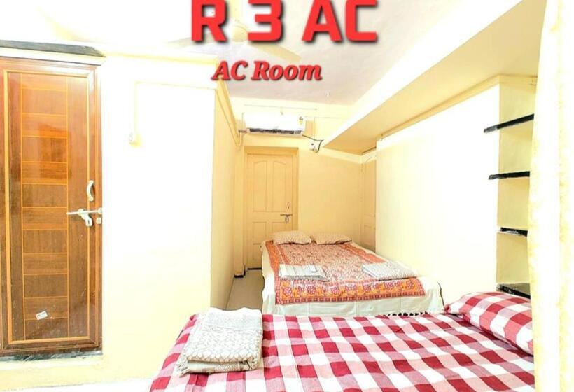 Hotel Shriguru Guest House Akkalkot