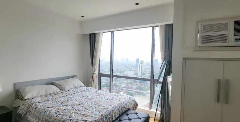 Modern And Comfortable Staycation   Unit 3718 Novotel Tower