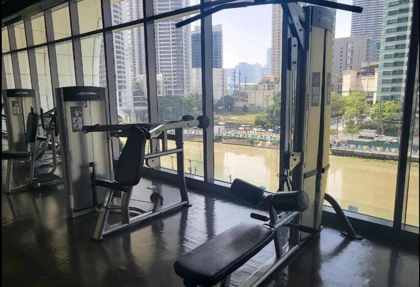 Modern And Comfortable Staycation   Unit 3718 Novotel Tower