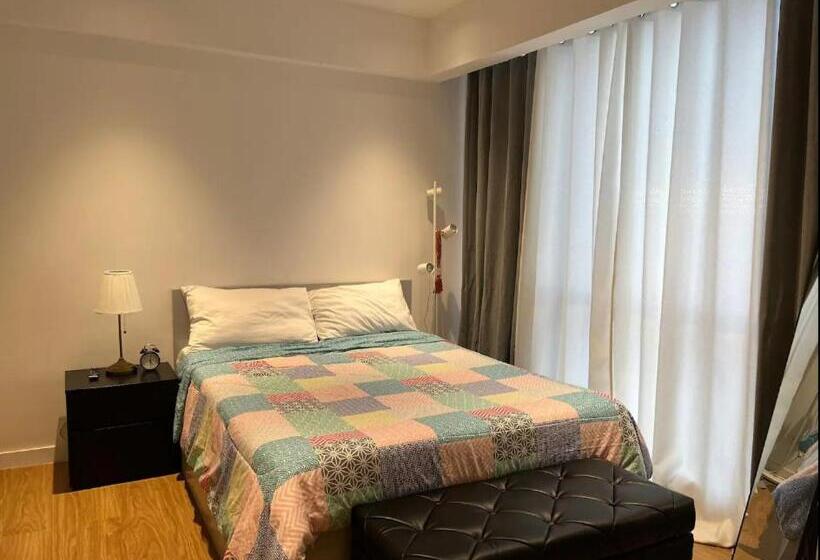 Modern And Comfortable Staycation   Unit 3718 Novotel Tower