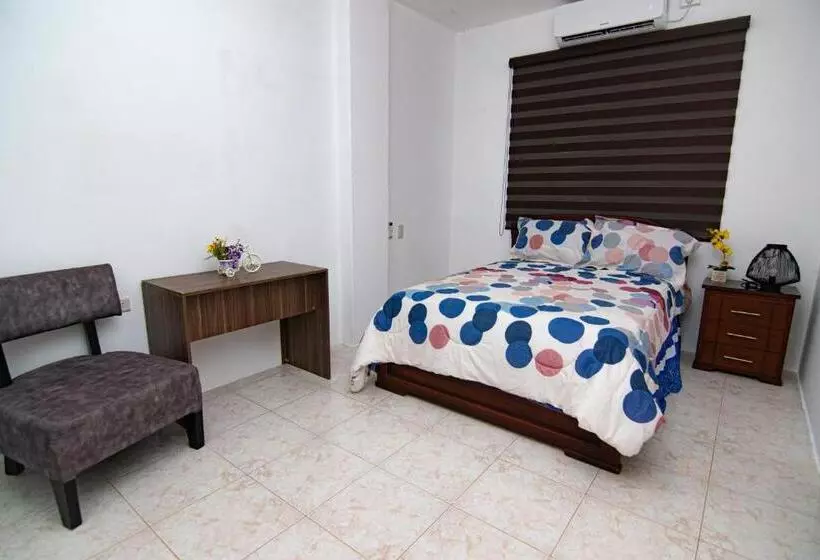 پانسیون Habitaciones Privadas, Casa De Amber, Manta