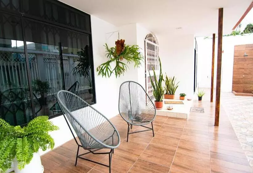 پانسیون Habitaciones Privadas, Casa De Amber, Manta