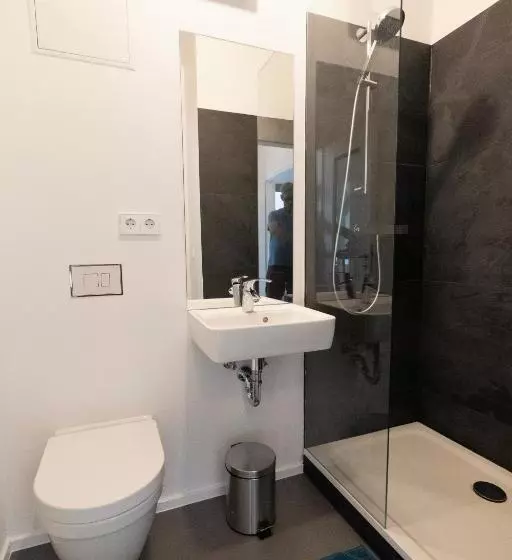 Majatalo Künstlerzimmer Im Kulturhaus Häselburg