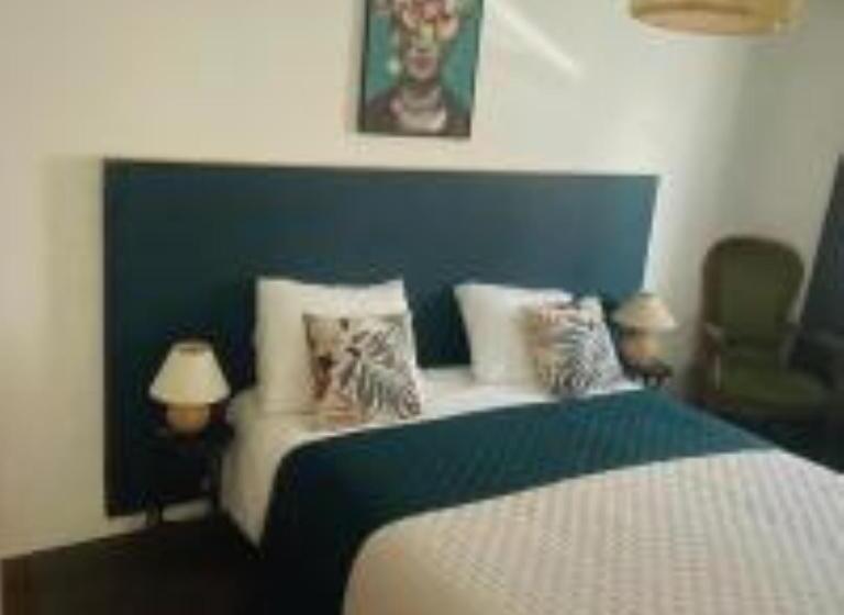 پانسیون Lady Cosmopolite