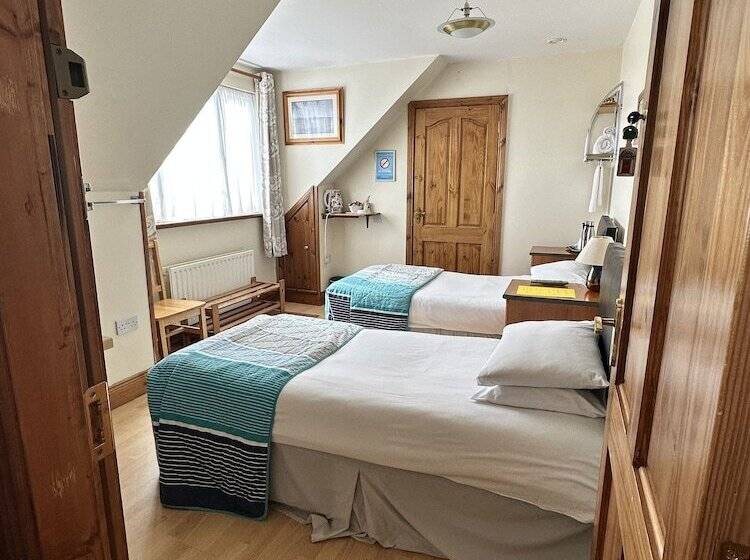 פנסיון Malahide Guest Rooms