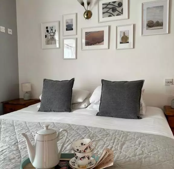 Majatalo Malahide Guest Rooms