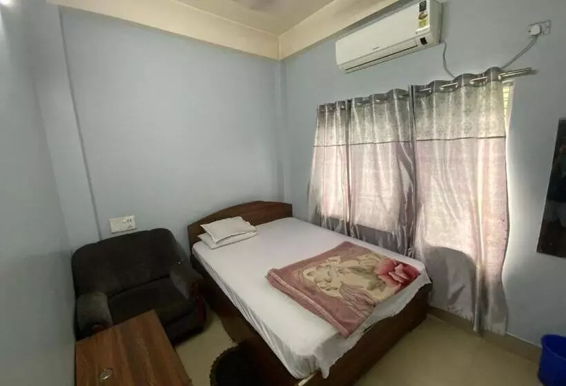 پانسیون Om Guest House
