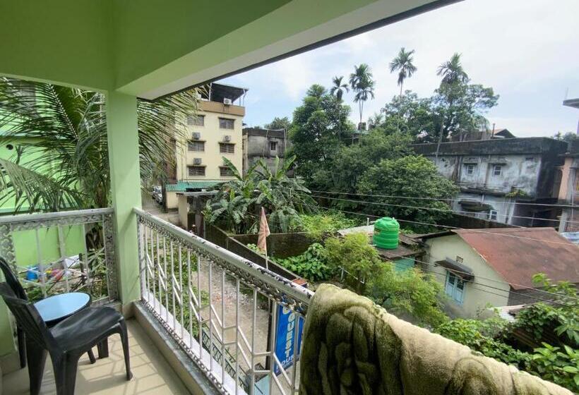 Pensjonat Om Guest House