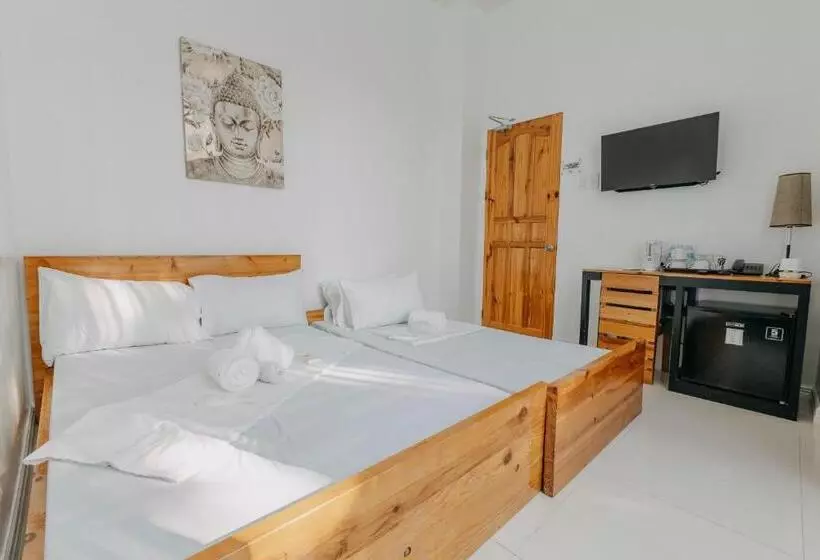 リゾートホテル The Marc Vannelli Oslob