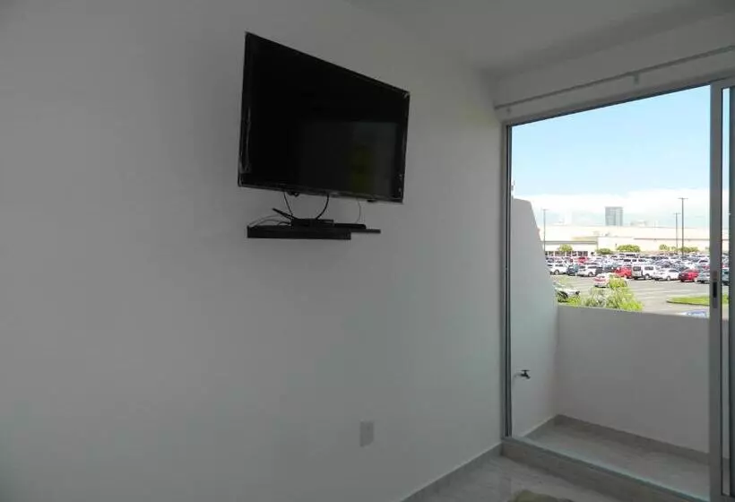 Acl Suites