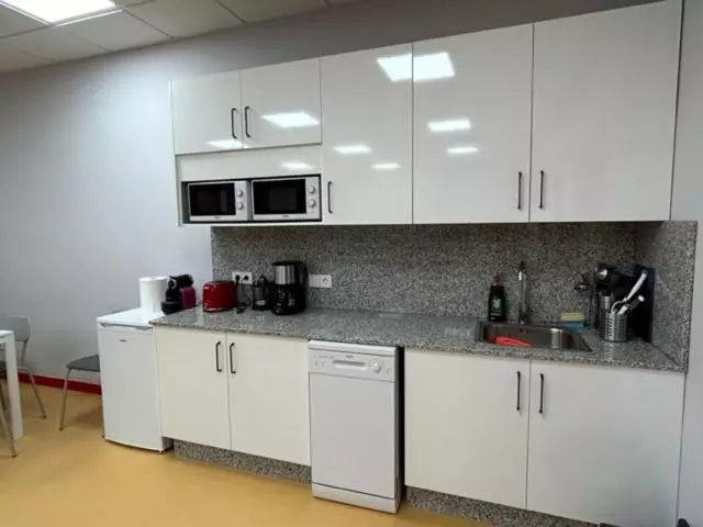 Albergue A Pobra Do Brollon