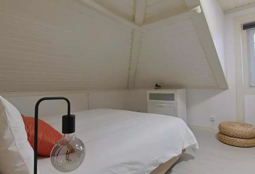 Retkeilymaja Vila Olivença