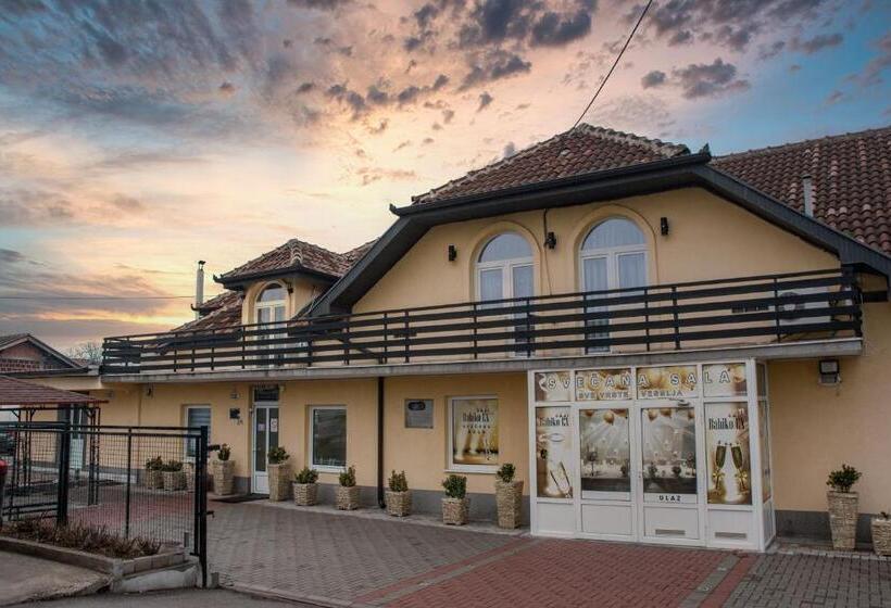 تختخواب و صبحانه Babiko Dtm 037