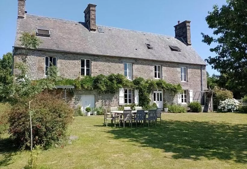 Aamiaismajoitus (B&B) Le Presbytere