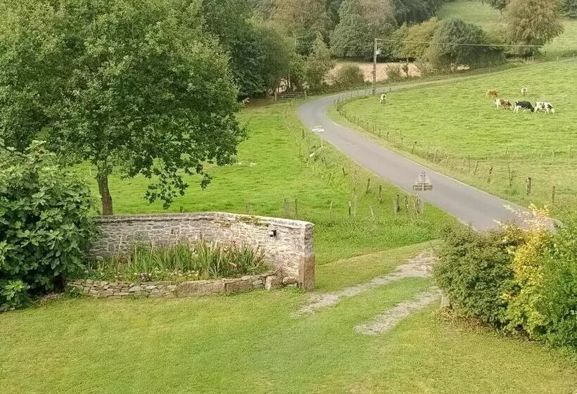 Aamiaismajoitus (B&B) Le Presbytere