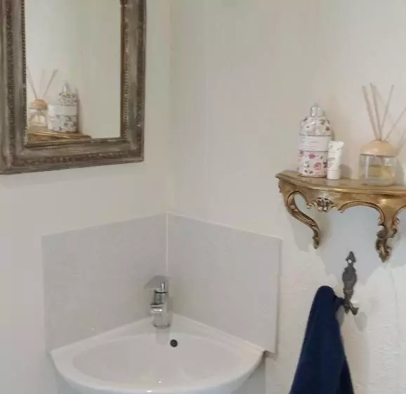 Aamiaismajoitus (B&B) Le Presbytere