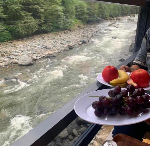 مبيت وإفطار üç Pınar Cafe & Suit Bungalow