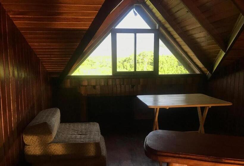 住宿加早餐  The Roadhouse