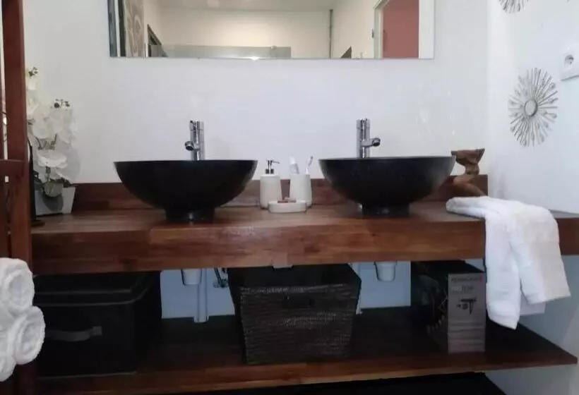 تختخواب و صبحانه Villa Parenthèse Zen Réunion