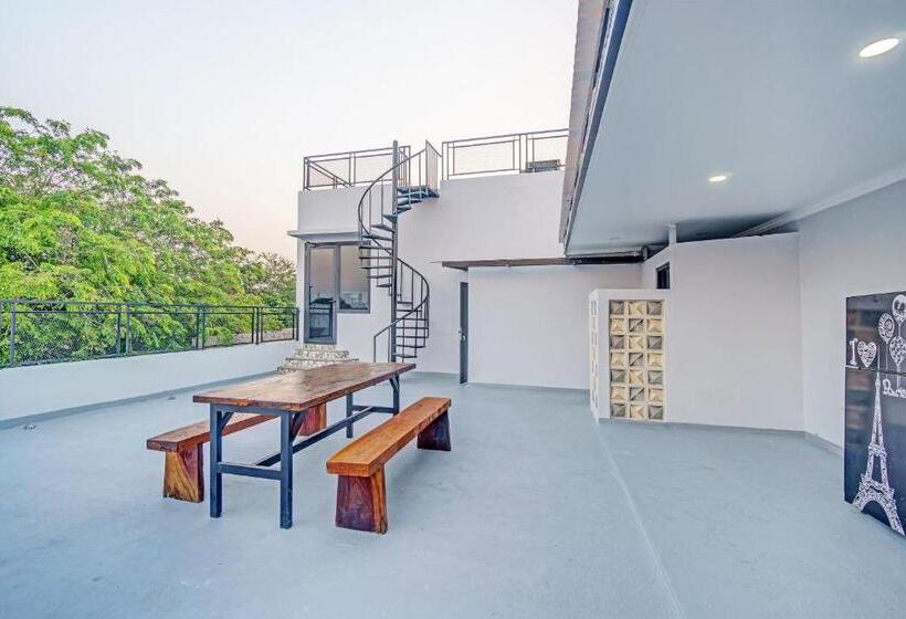 בית מלון כפרי D Twinz House Syariah Redpartner