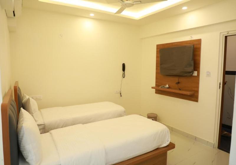 فندق Happy Home Stays