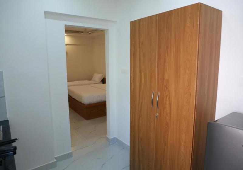 فندق Happy Home Stays