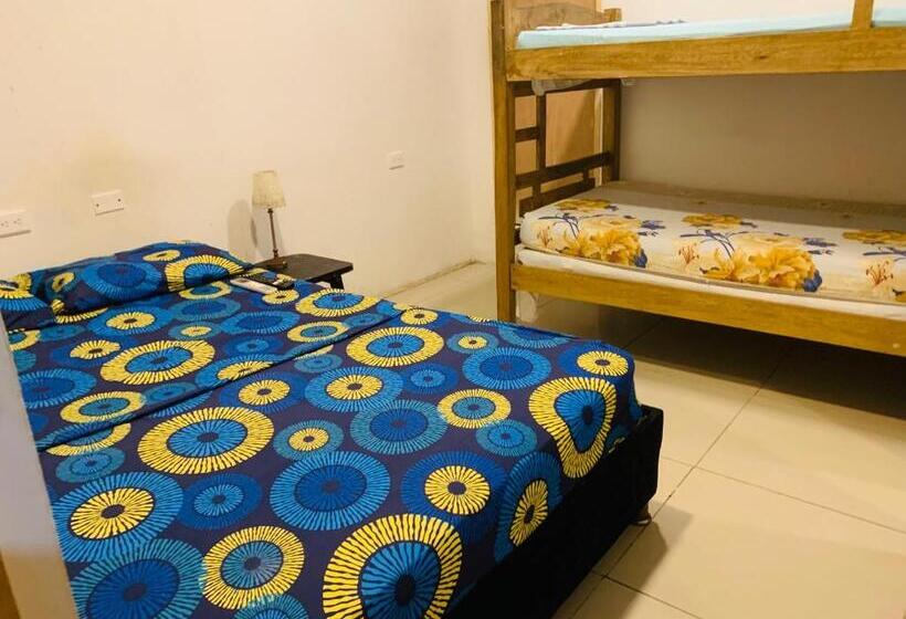 ホテル Iguana Palma