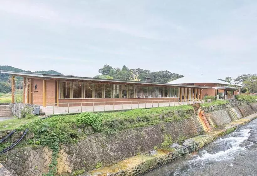 Hotelli Kur Park Nagayu