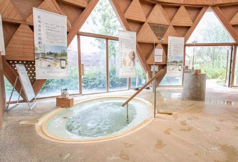 Hotelli Kur Park Nagayu