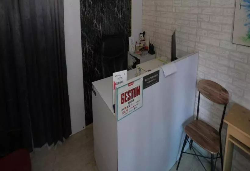 ホテル Oyo Life 93008 Pelangi Coliving