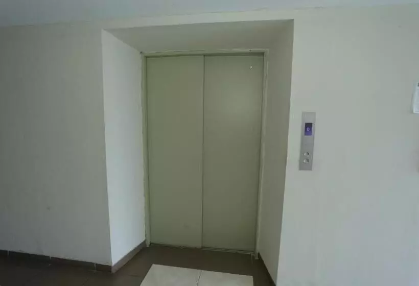 ホテル Oyo Life 93008 Pelangi Coliving