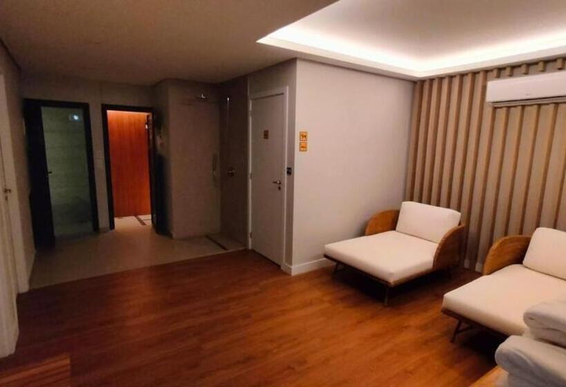 Wanderlust Experience Hotel Best Western