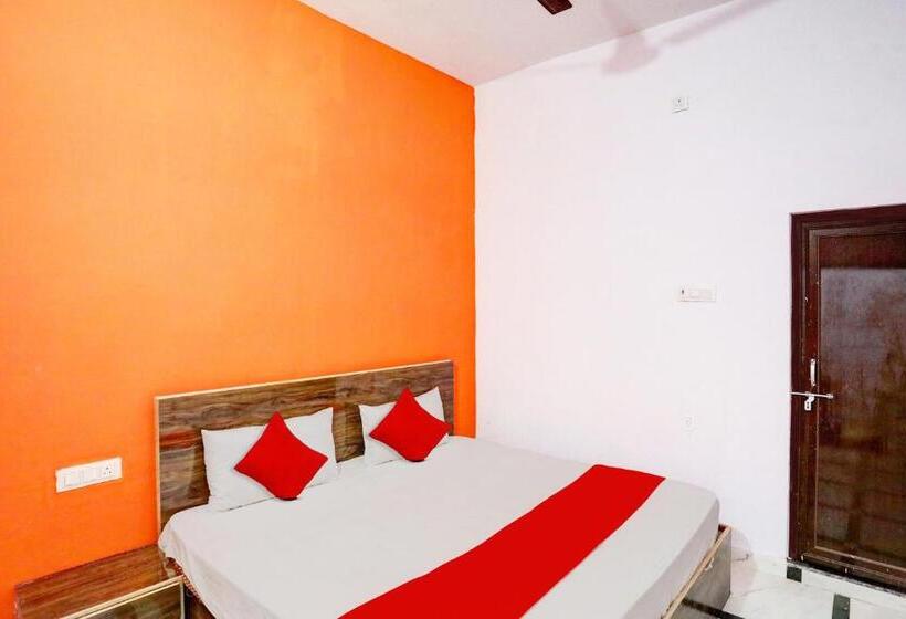 Oyo Flagship Hotel Bhagirathi