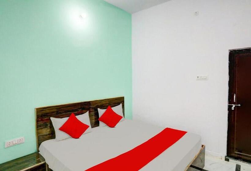 Oyo Flagship Hotel Bhagirathi