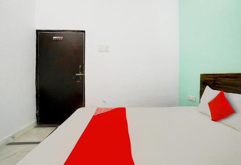 Oyo Flagship Hotel Bhagirathi