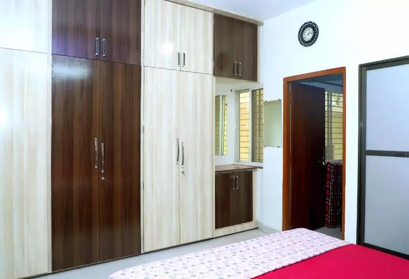 Majatalo Jagdeesh Ashraya B