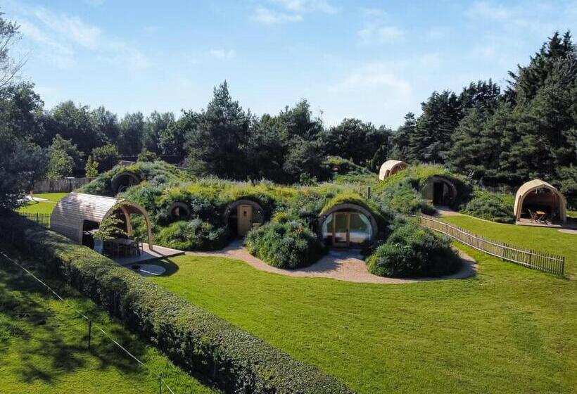 渡假胜地  Luckington Burrows