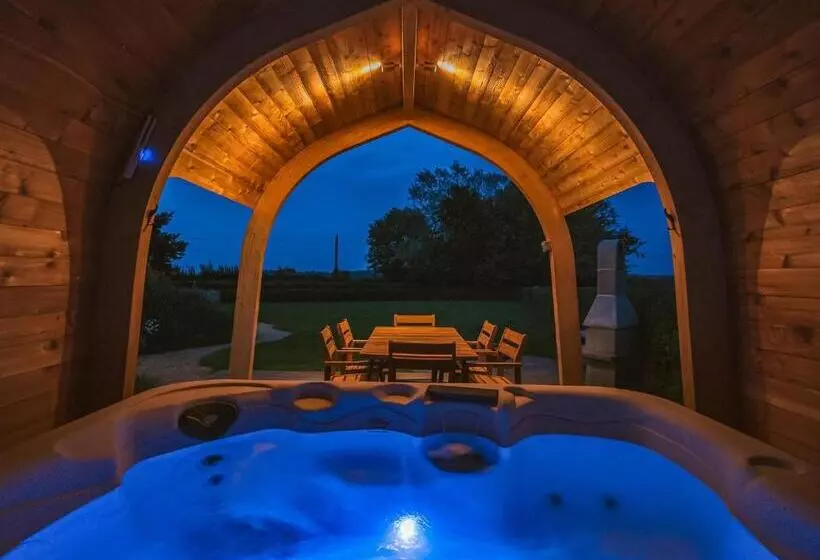 リゾートホテル Luckington Burrows