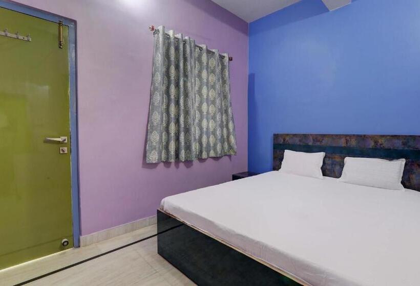 Hotel Sarkar & Marriage Hall