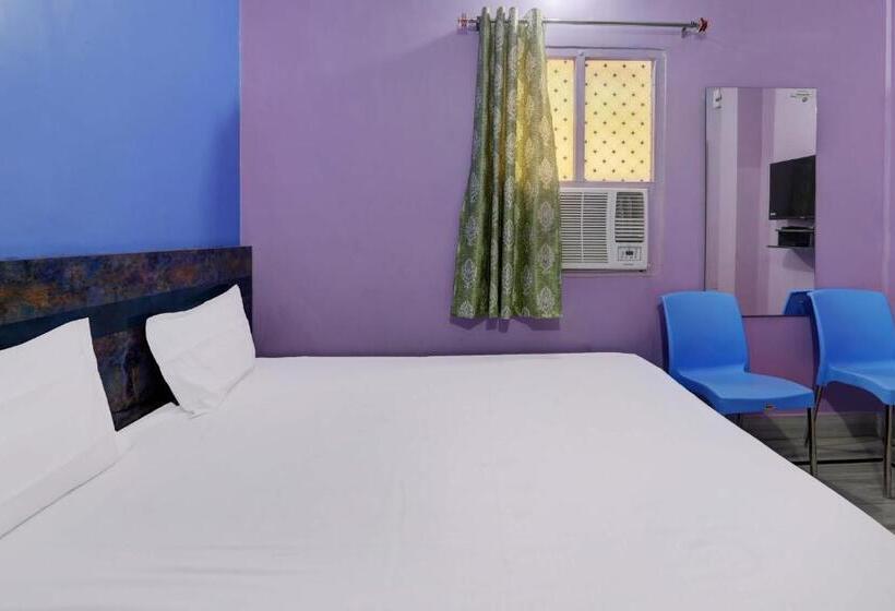 Hotel Sarkar & Marriage Hall