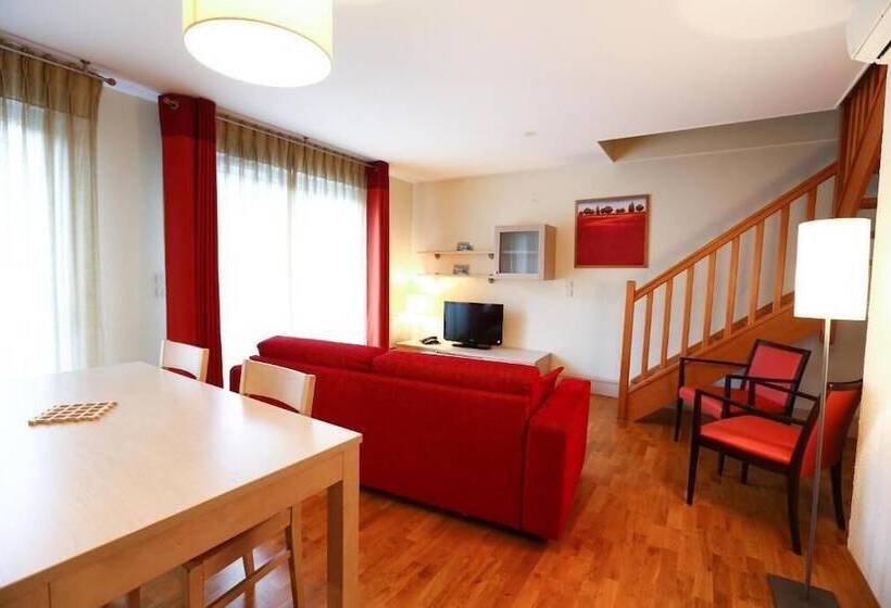 Adonis Divonne, Les Bains Résidence Du Lac