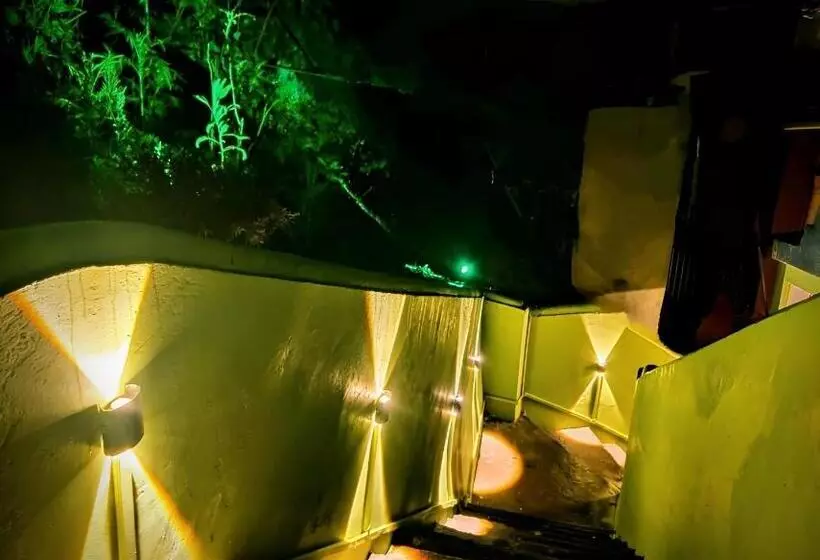 ユースホステル Hidden Monkey Backpackers, Railway Station, Darjeeling